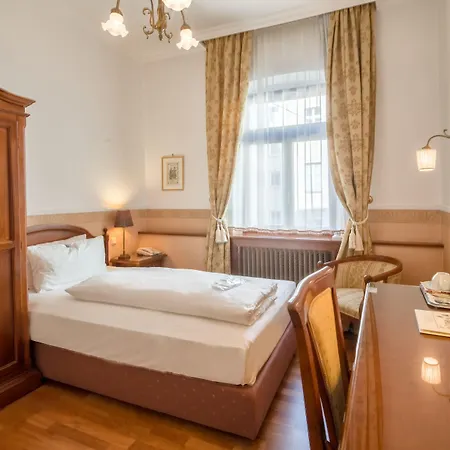 酒店 凯瑟杜特斯彻酒店 3*