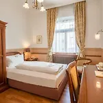 Hotel Deutscher Kaiser 3*