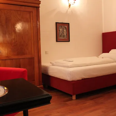Deutscher Kaiser Hotel 3*