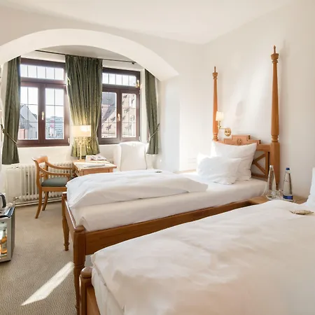 Deutscher Kaiser Hotel 3*