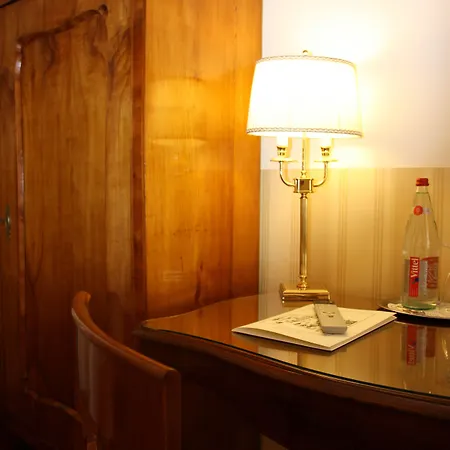 Deutscher Kaiser Hotel Nuremberga