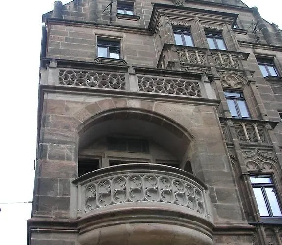 ドイツ カイザー ホテル ニュルンベルク